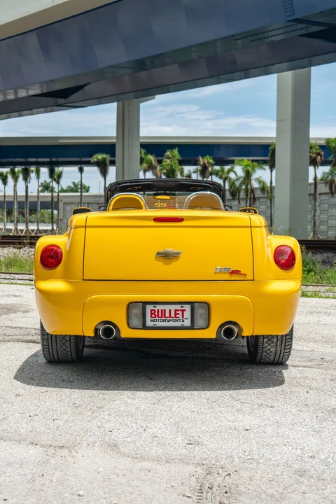 2004 Chevrolet SSR - Image 4 of 31
