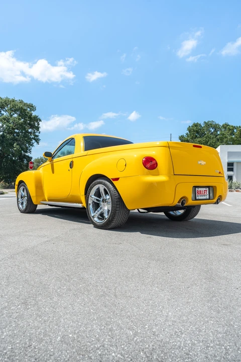 2004 Chevrolet SSR - Image 29 of 31