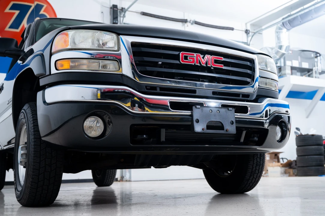2004 GMC Sierra Heavy Duty 2nd Gen - Image 18 of 31
