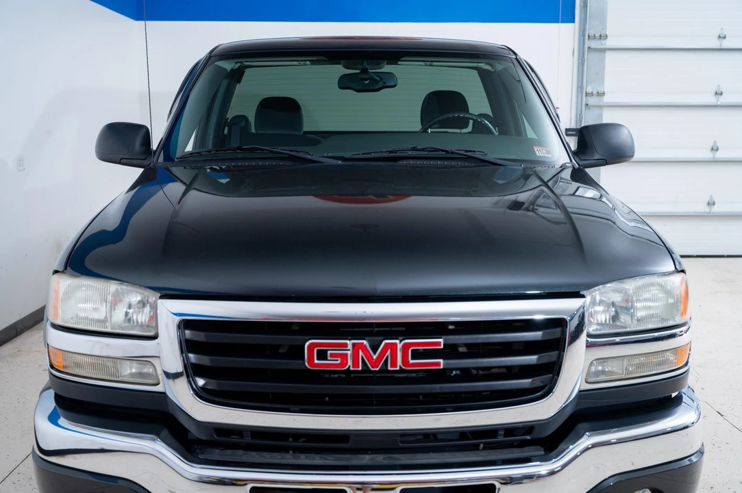 2004 GMC Sierra Heavy Duty 2nd Gen - Image 20 of 31