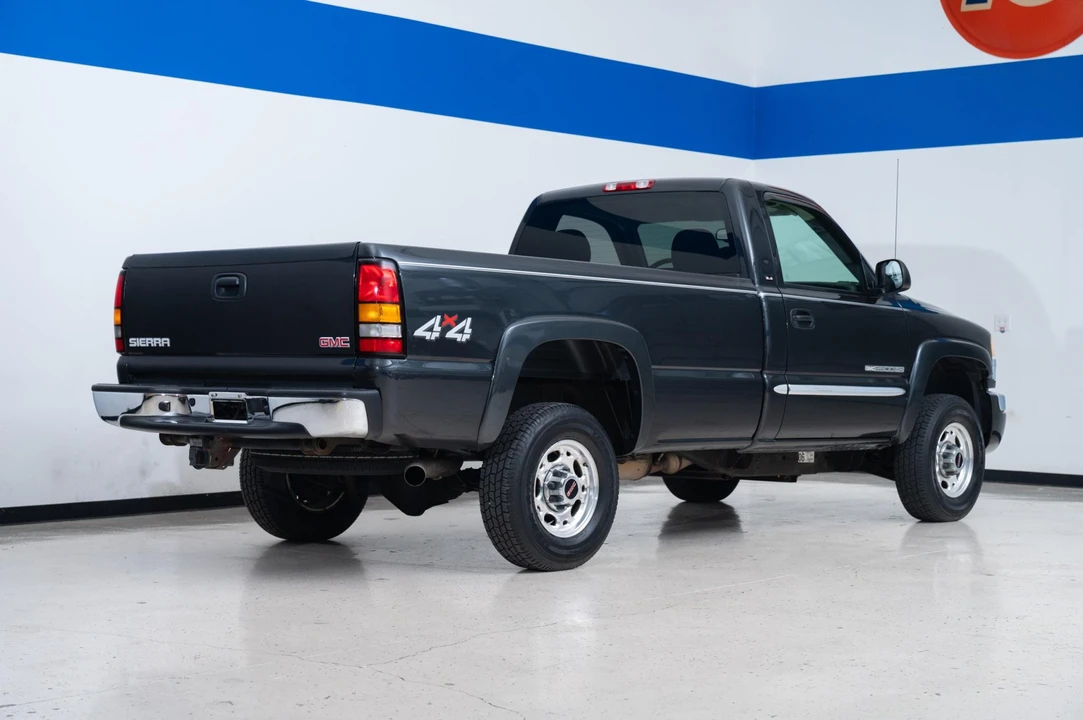2004 GMC Sierra Heavy Duty 2nd Gen - Image 8 of 31
