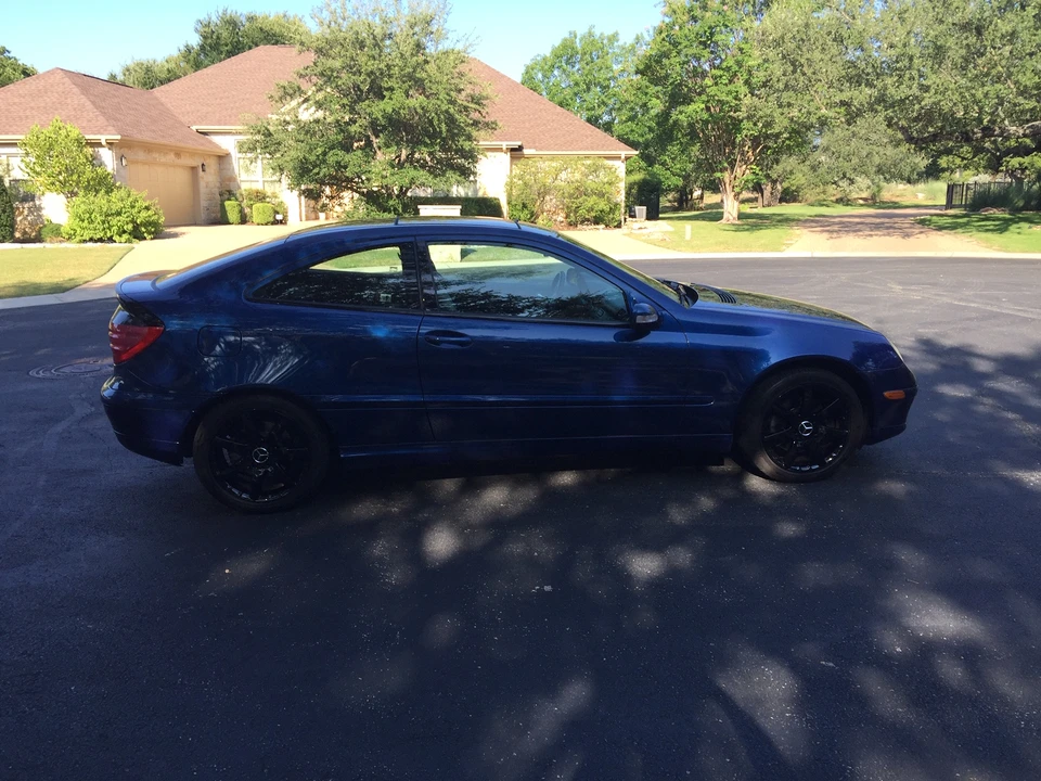 2004 Mercedes-Benz W203 C-Class - Image 15 of 31