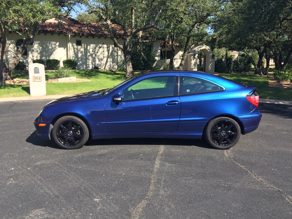 2004 Mercedes-Benz W203 C-Class - Image 13 of 31