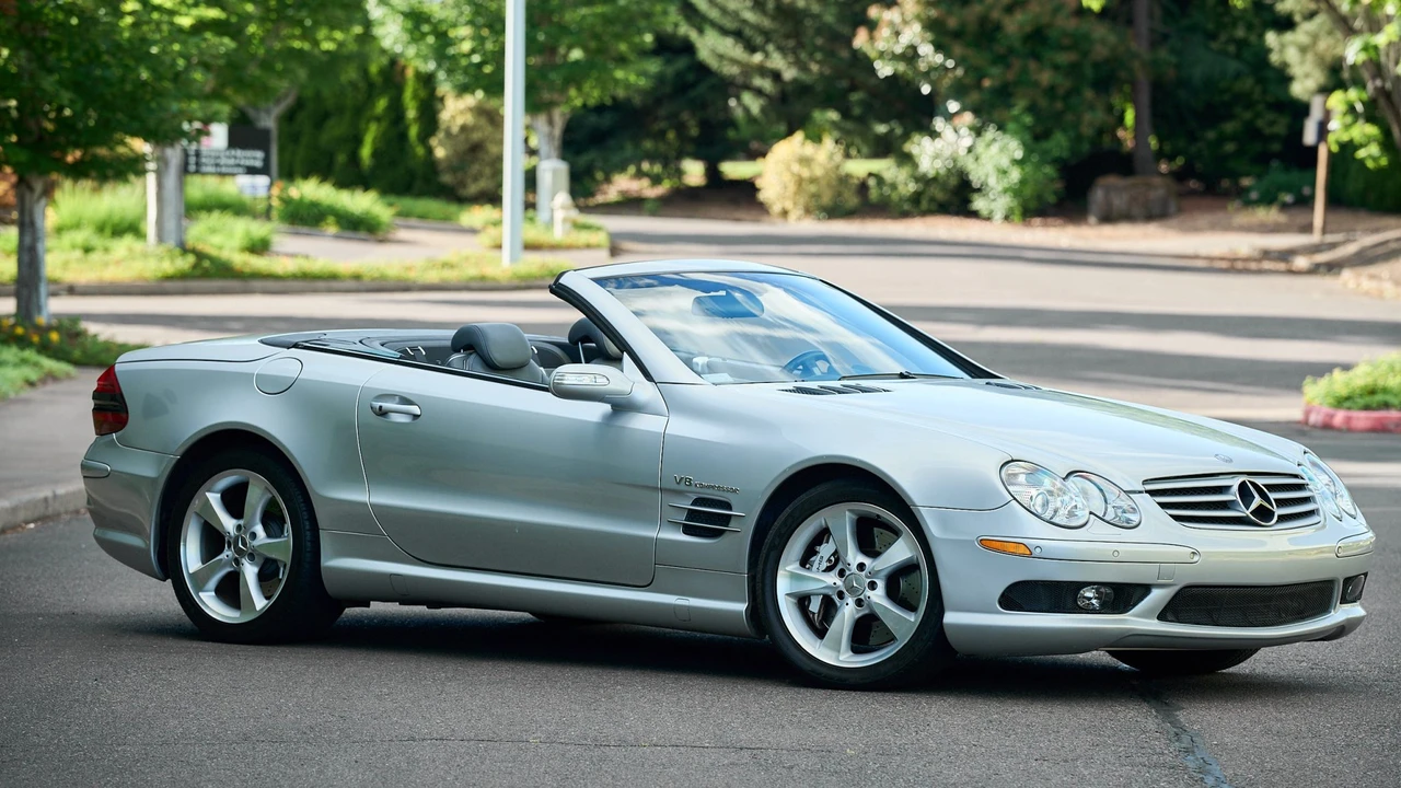 2004 Mercedes-Benz R230 SL 55 & SL 63 & SL 65 AMG - Image 5 of 31