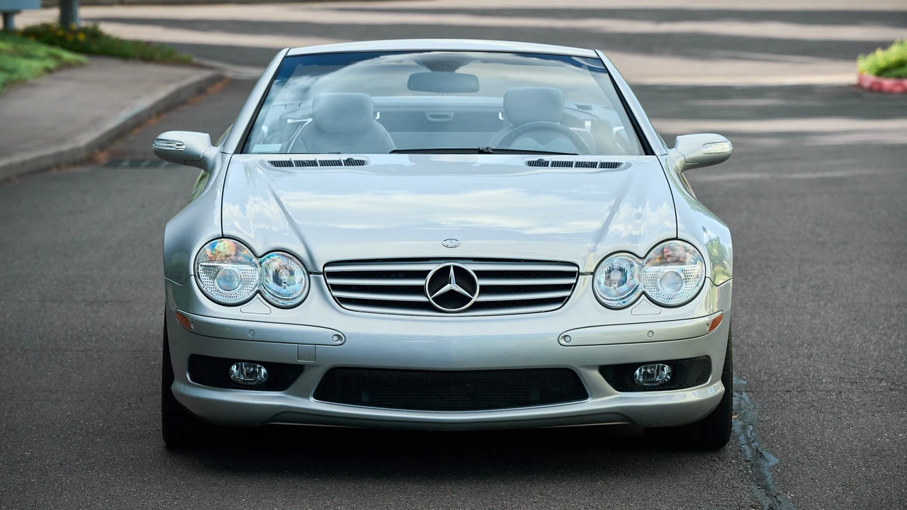 2004 Mercedes-Benz R230 SL 55 & SL 63 & SL 65 AMG - Image 4 of 31