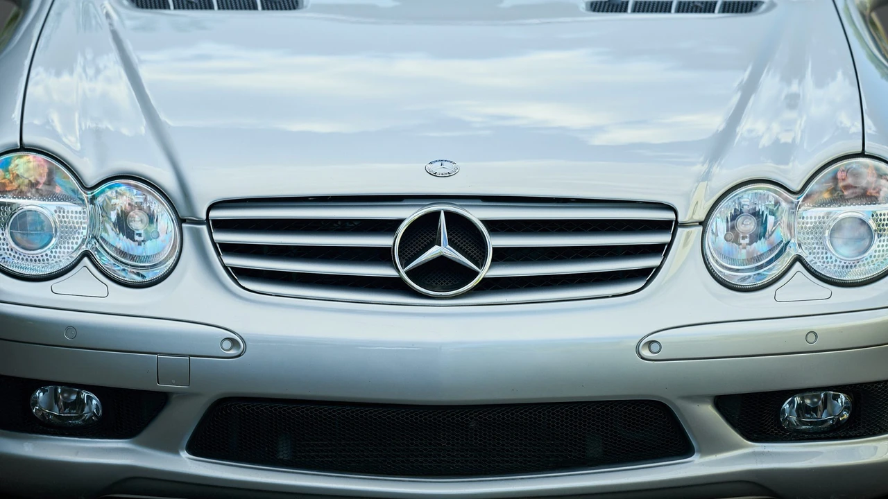 2004 Mercedes-Benz R230 SL 55 & SL 63 & SL 65 AMG - Image 18 of 31