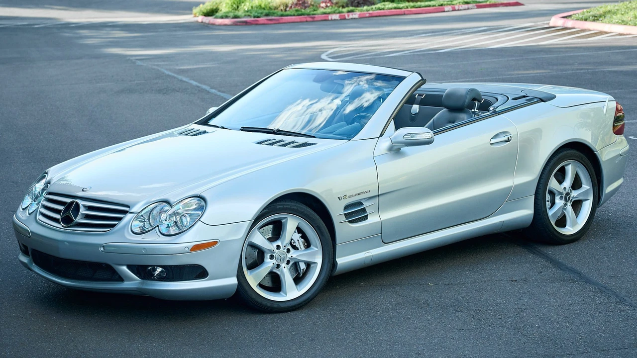 2004 Mercedes-Benz R230 SL 55 & SL 63 & SL 65 AMG - Image 3 of 31