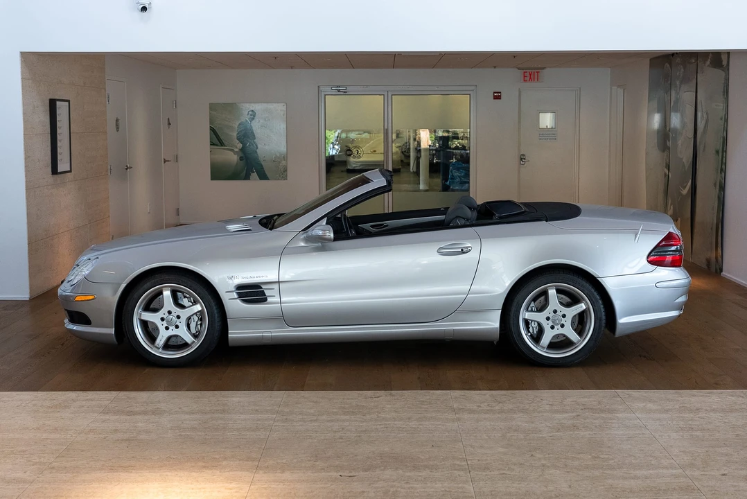 2004 Mercedes-Benz R230 SL 55 & SL 63 & SL 65 AMG - Image 9 of 31