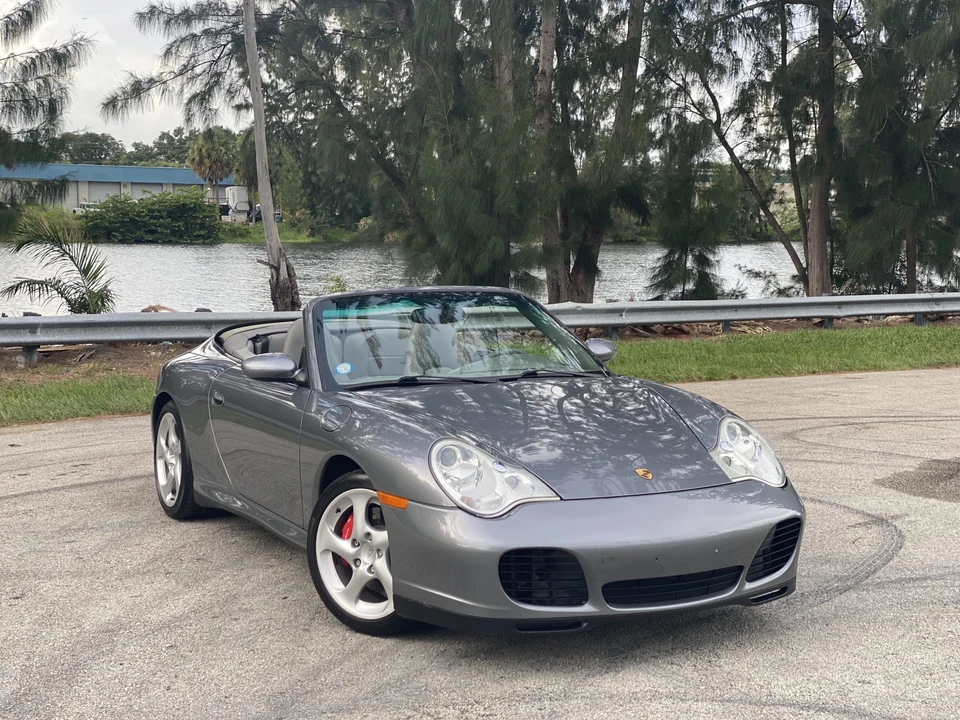 2004 Porsche 996 Carrera 4S - Image 24 of 31