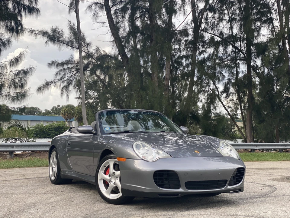 2004 Porsche 996 Carrera 4S - Image 23 of 31