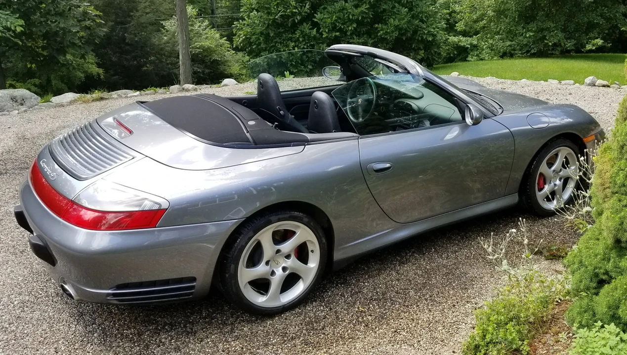 2004 Porsche 996 Carrera 4S - Image 18 of 31