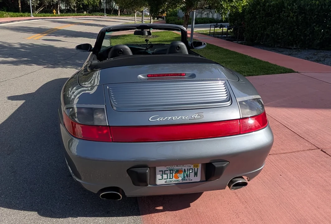 2004 Porsche 996 Carrera 4S - Image 7 of 31