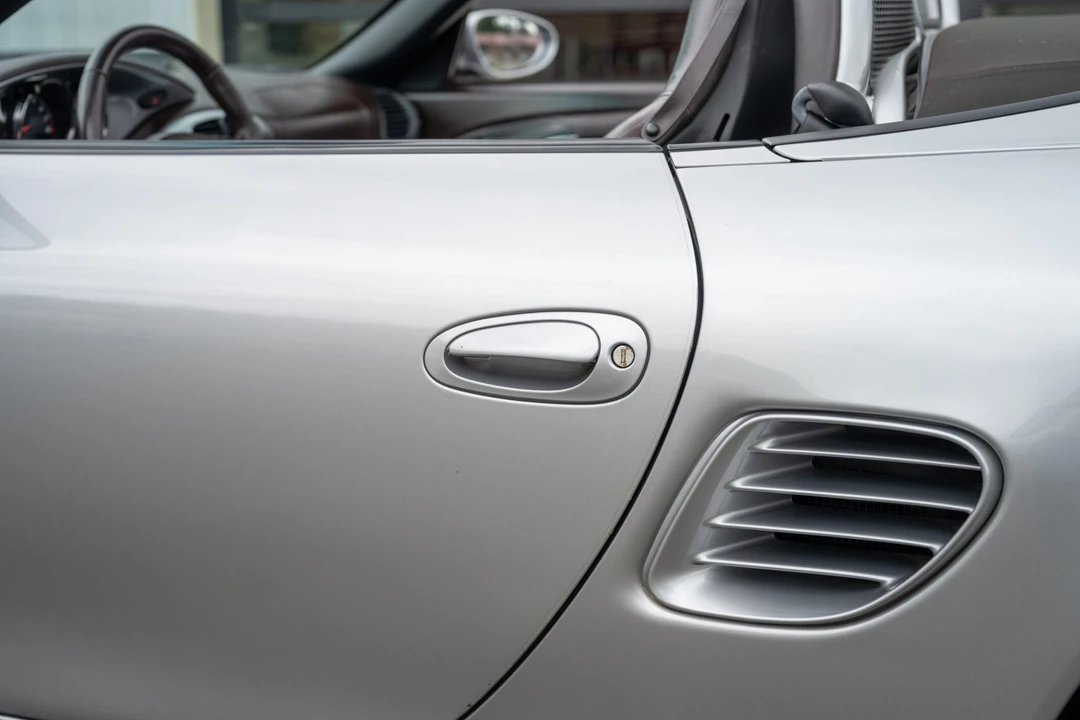 2004 Porsche 986 Boxster S - Image 26 of 31