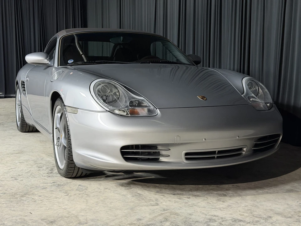 2004 Porsche 986 Boxster S - Image 18 of 31