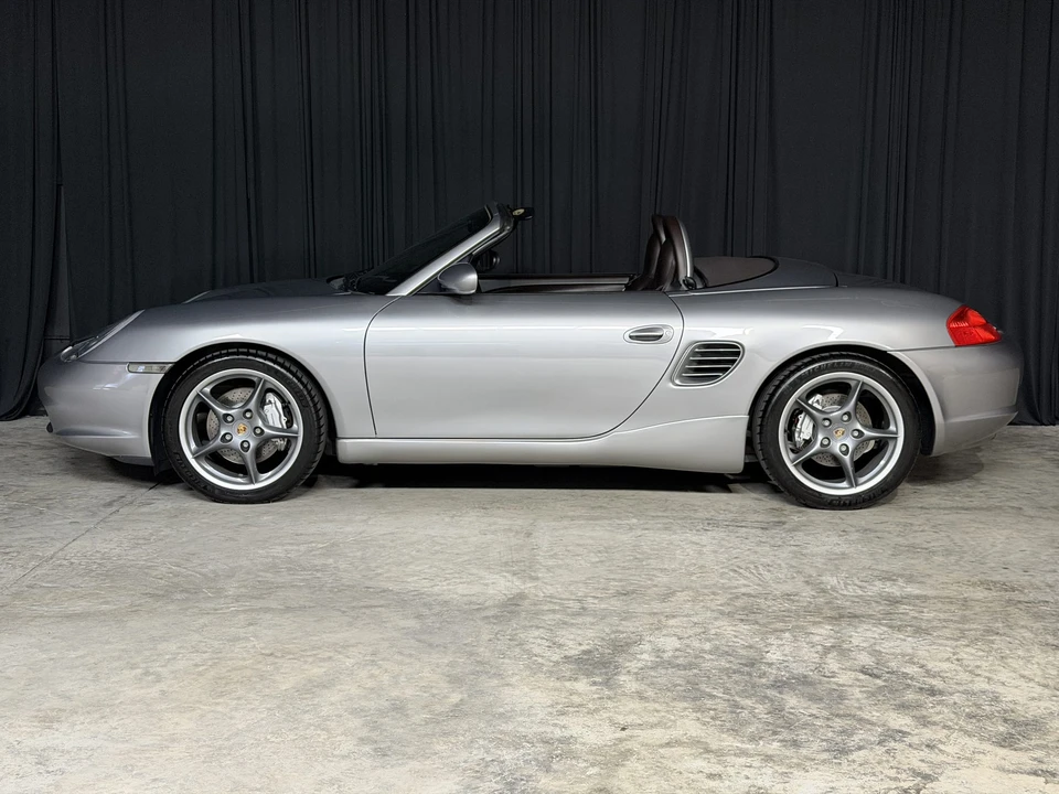 2004 Porsche 986 Boxster S - Image 13 of 31