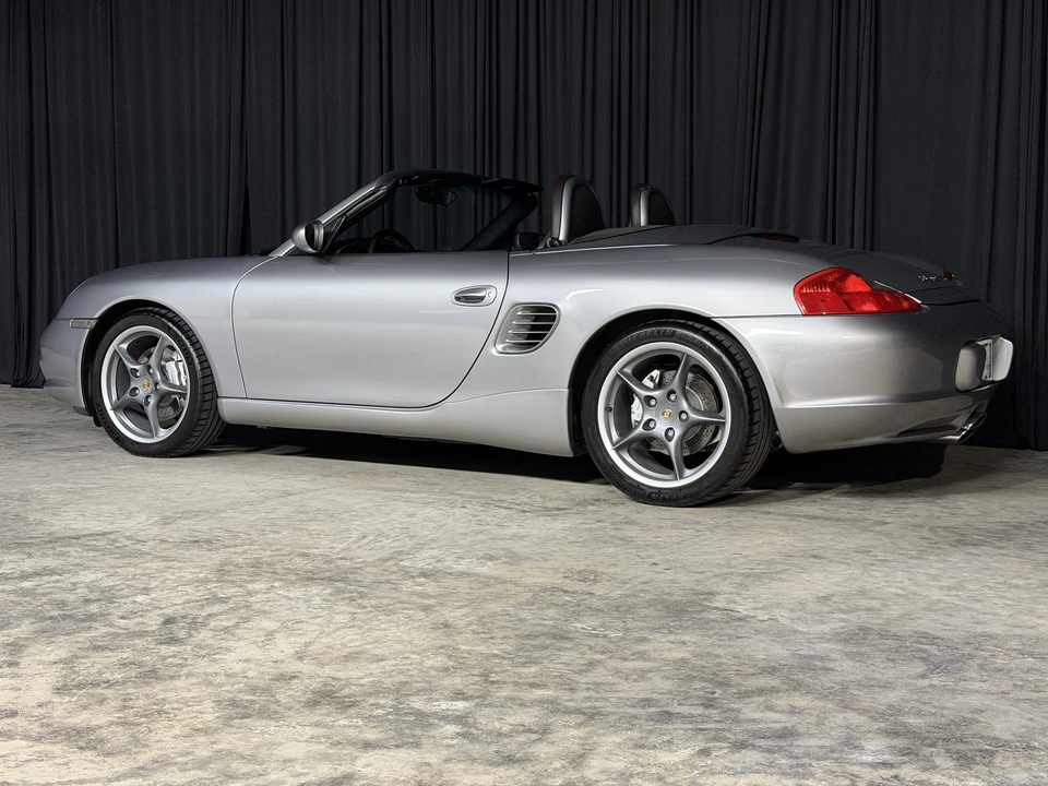 2004 Porsche 986 Boxster S - Image 12 of 31