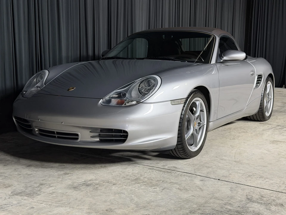 2004 Porsche 986 Boxster S - Image 17 of 31