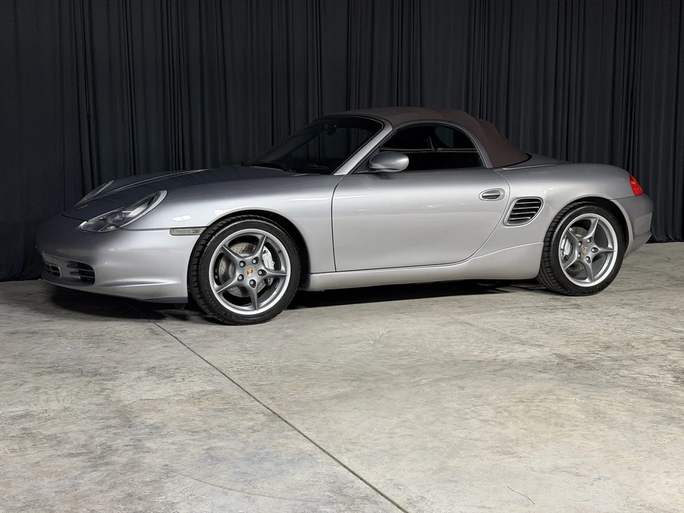 2004 Porsche 986 Boxster S - Image 15 of 31