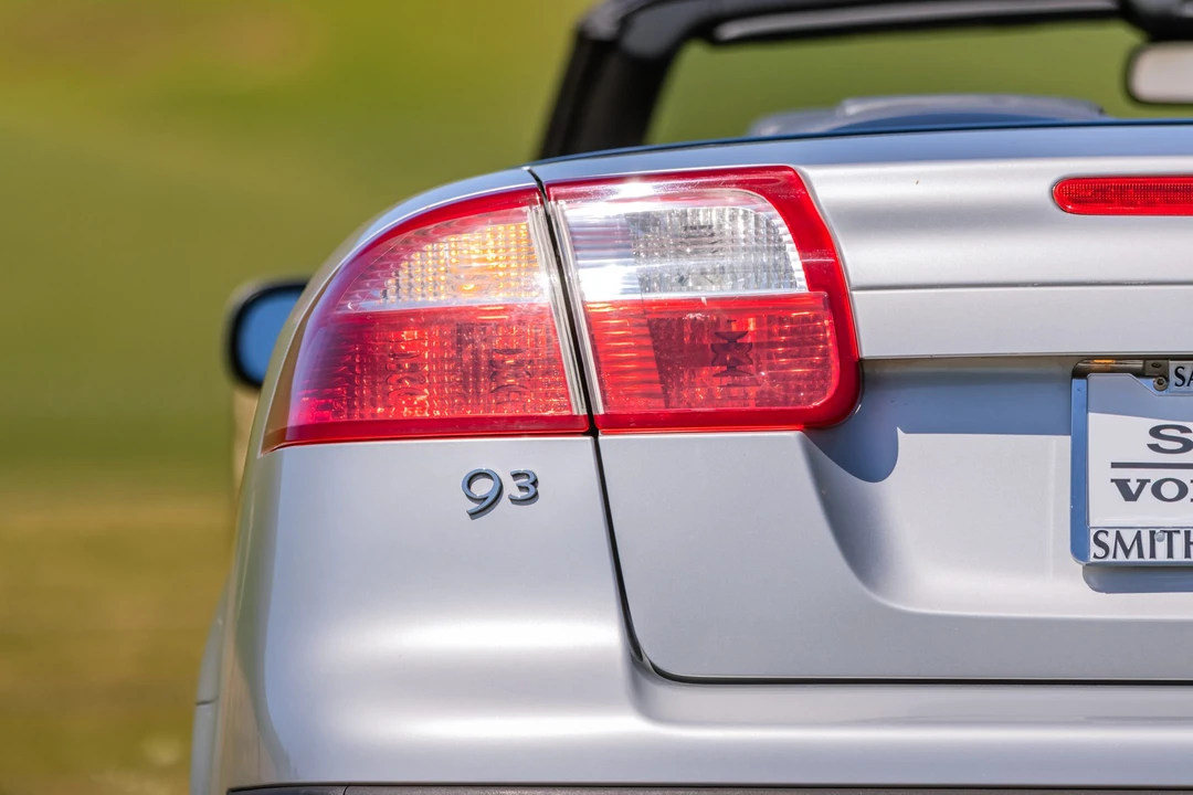2004 Saab 9-3 2nd Gen - Image 25 of 31
