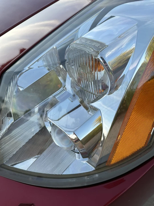 2005 Cadillac XLR - Image 13 of 31