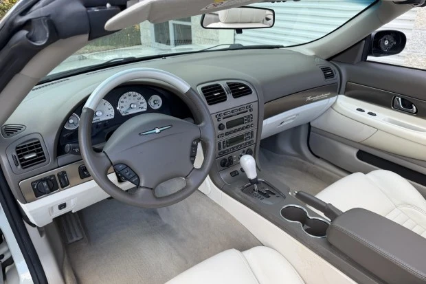 2005 Ford Thunderbird 11th Gen - Image 6 of 8