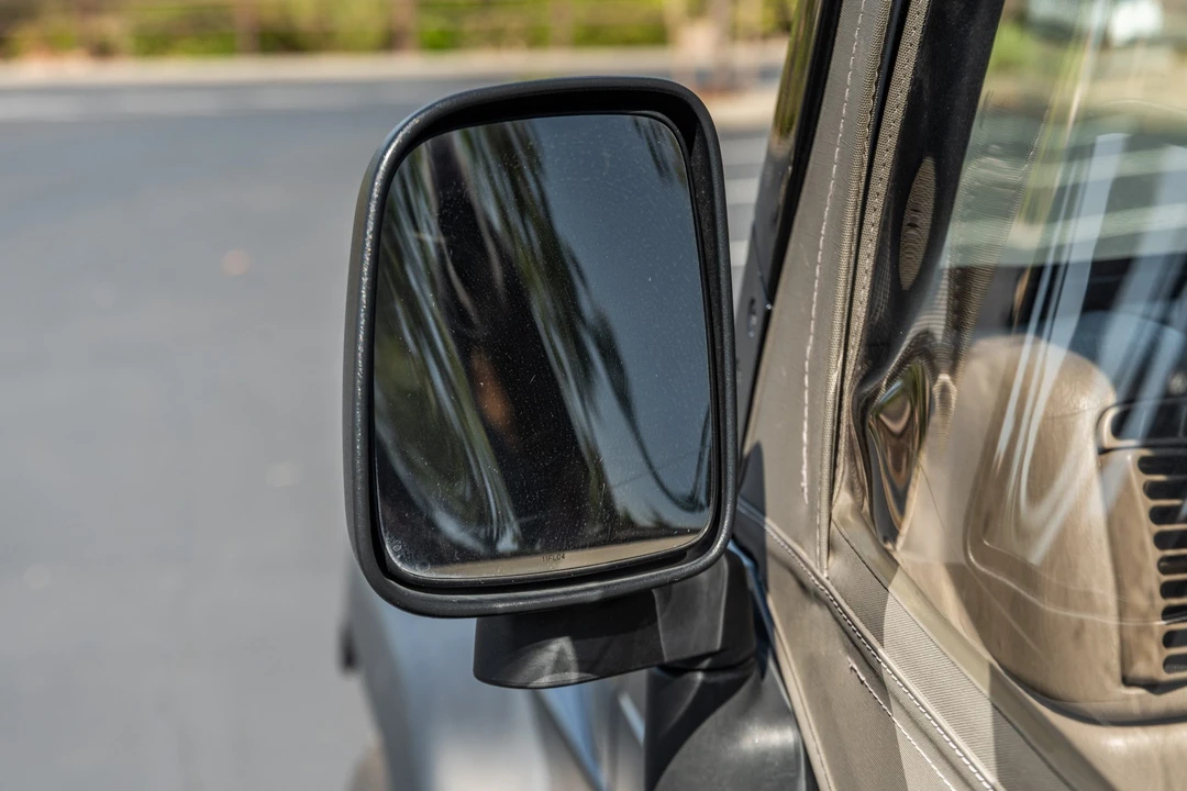 2005 Jeep TJ Wrangler - Image 27 of 31