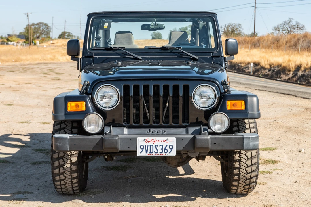 2005 Jeep TJ Wrangler - Image 17 of 31