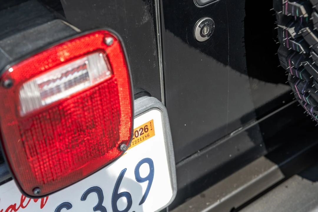 2005 Jeep TJ Wrangler - Image 30 of 31