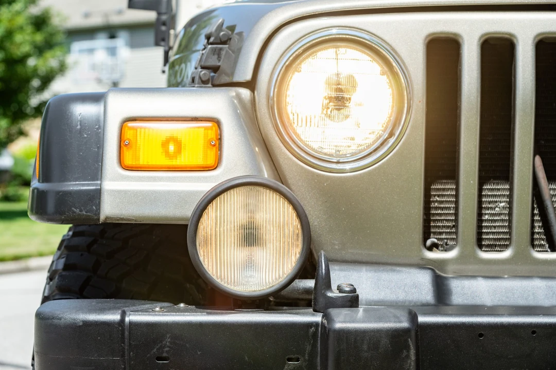 2005 Jeep TJ Wrangler - Image 21 of 31
