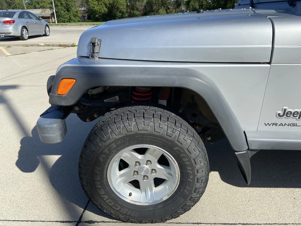 2005 Jeep TJ Wrangler - Image 22 of 31