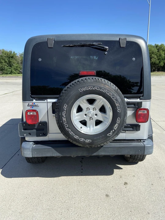 2005 Jeep TJ Wrangler - Image 7 of 31