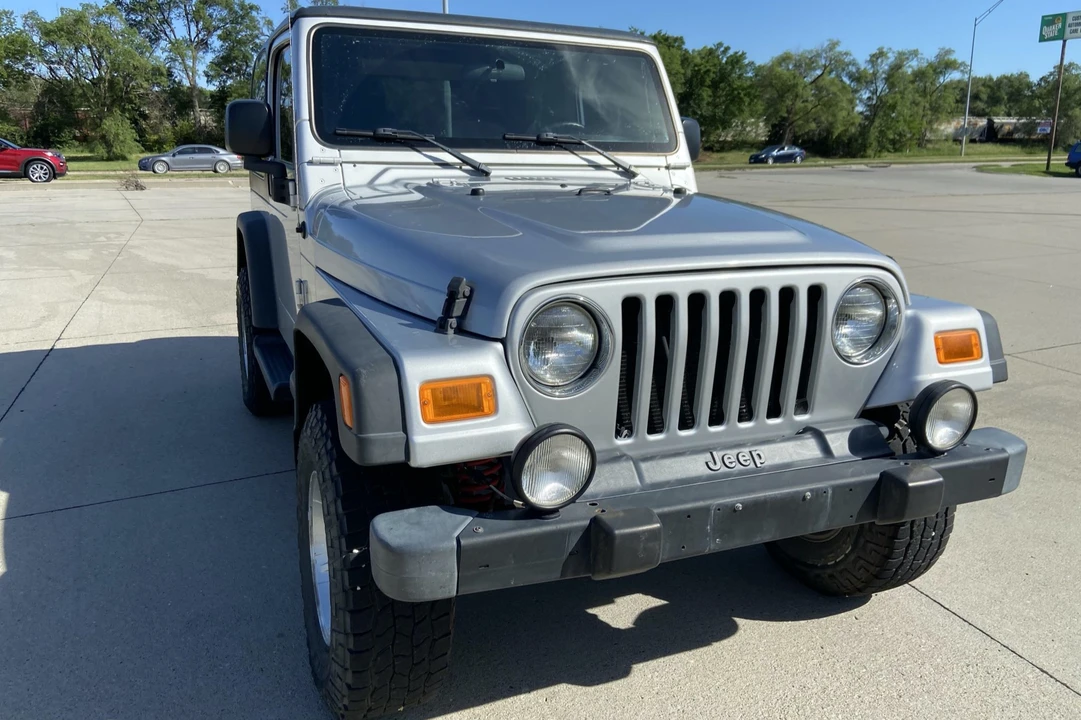 2005 Jeep TJ Wrangler - Image 14 of 31