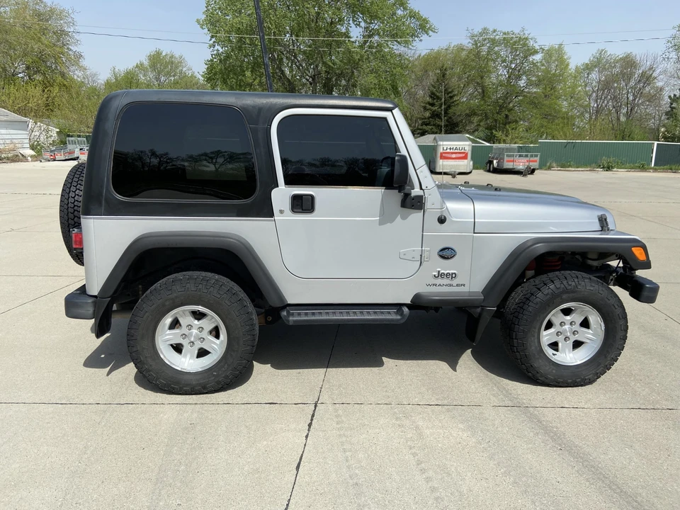 2005 Jeep TJ Wrangler - Image 11 of 31