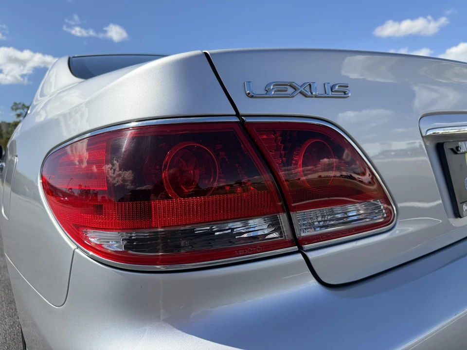 2005 Lexus ES 4th Gen - Image 26 of 31