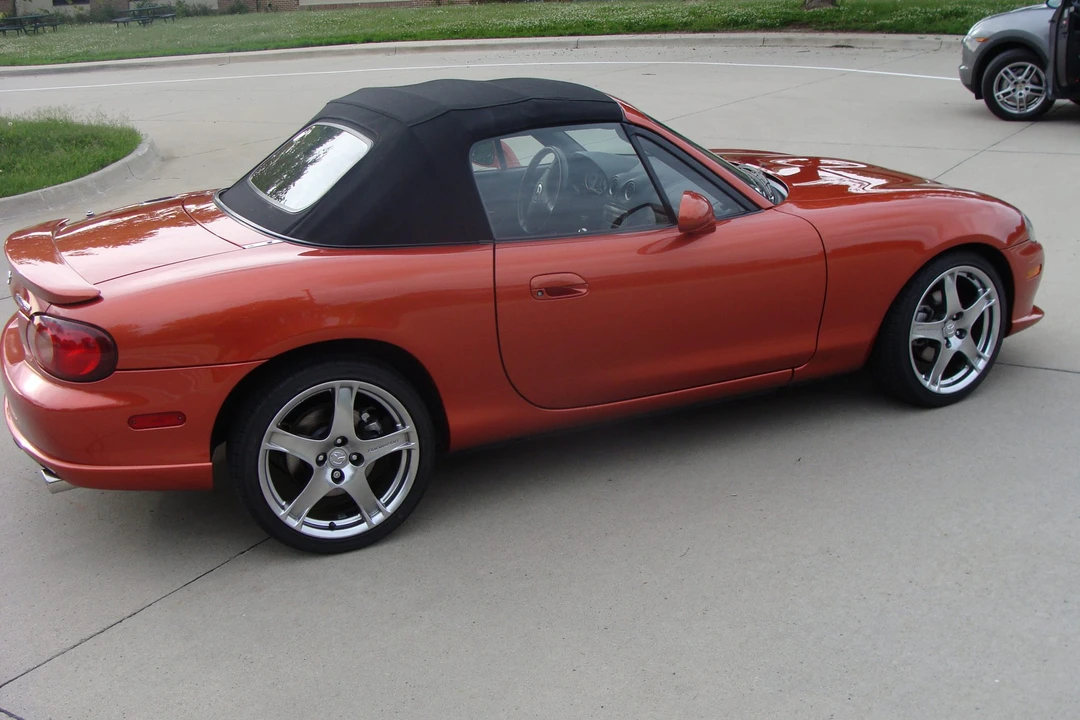 2005 Mazda NB Mazdaspeed MX-5 Miata - Image 16 of 31