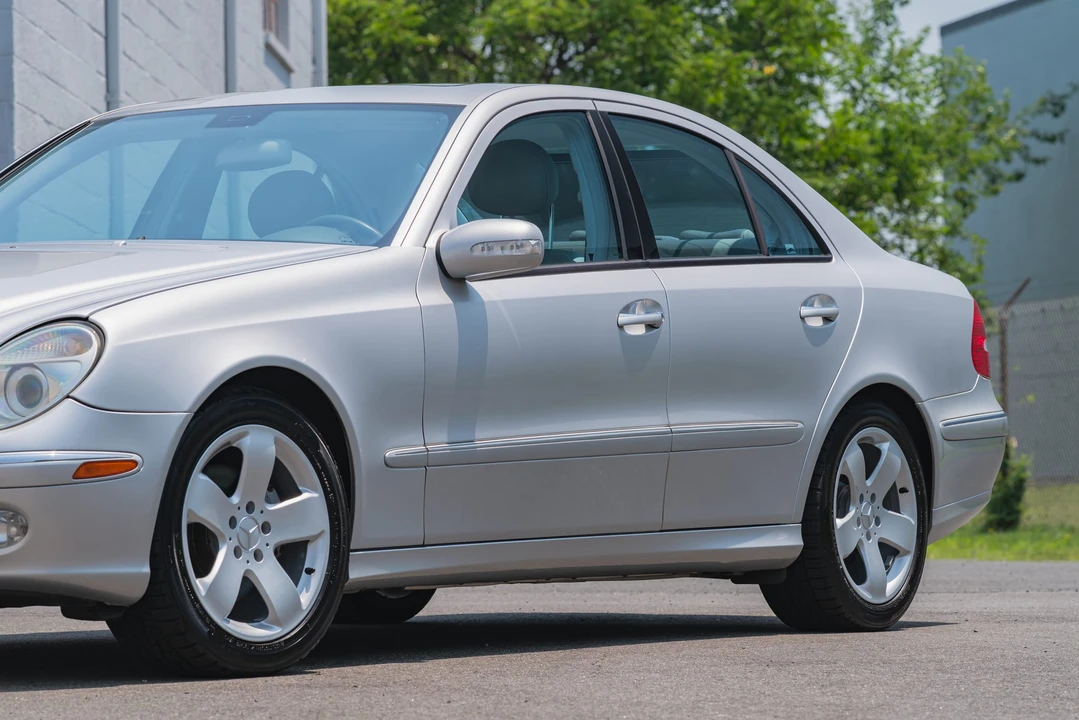 2005 Mercedes-Benz W211 E-Class - Image 23 of 31