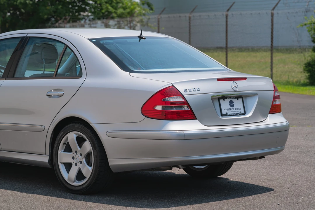 2005 Mercedes-Benz W211 E-Class - Image 25 of 31