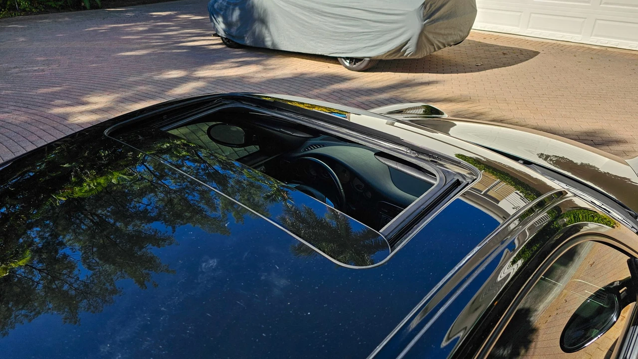 2005 Porsche 997 Carrera S - Image 26 of 31
