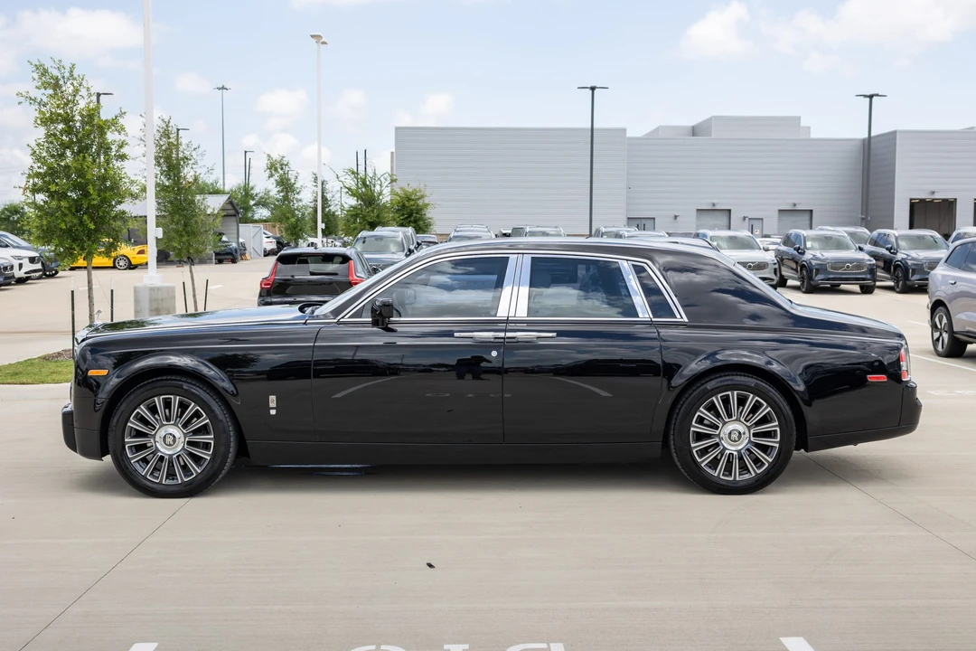 2005 Rolls-Royce Phantom VII - Image 7 of 31