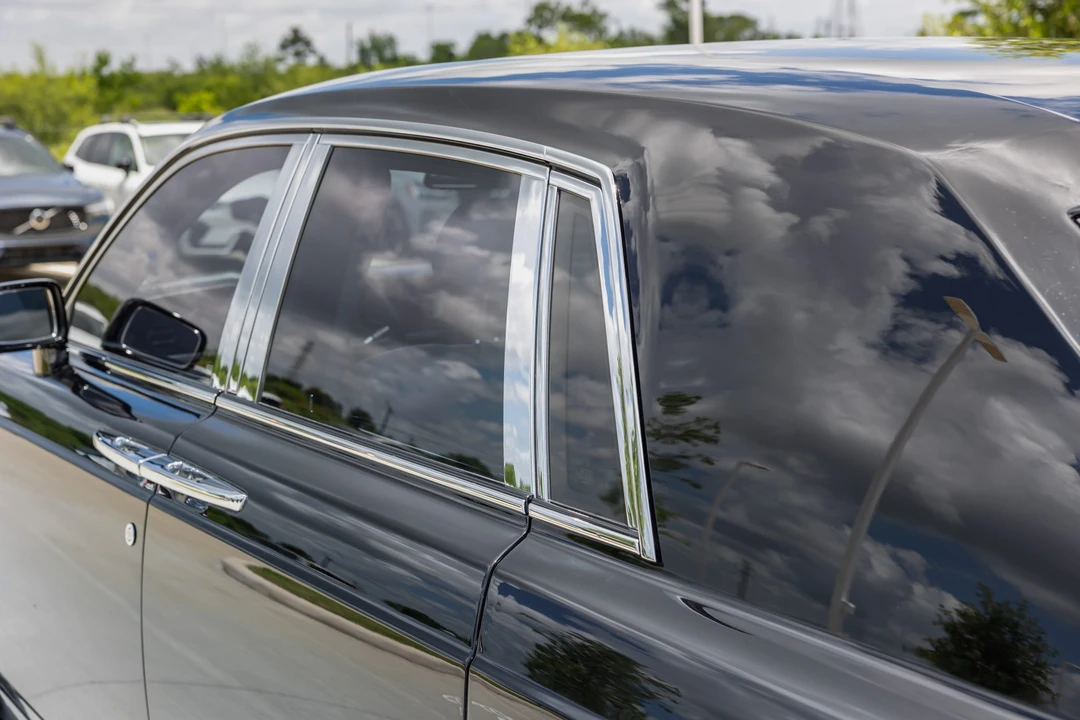 2005 Rolls-Royce Phantom VII - Image 29 of 31