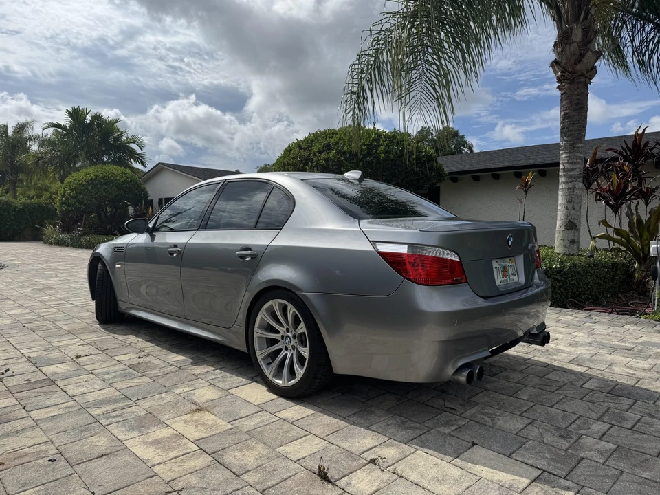 2006 BMW E60 M5 - Image 16 of 31