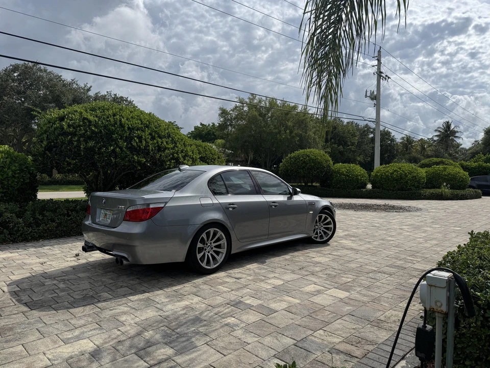 2006 BMW E60 M5 - Image 10 of 31