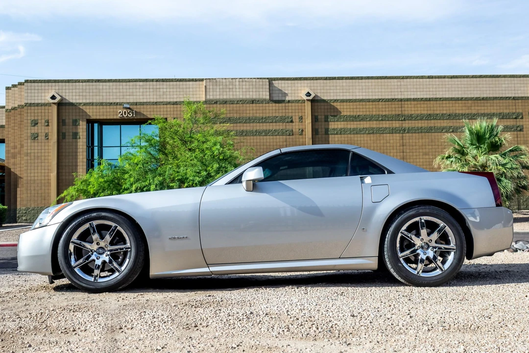 2006 Cadillac XLR - Image 26 of 31