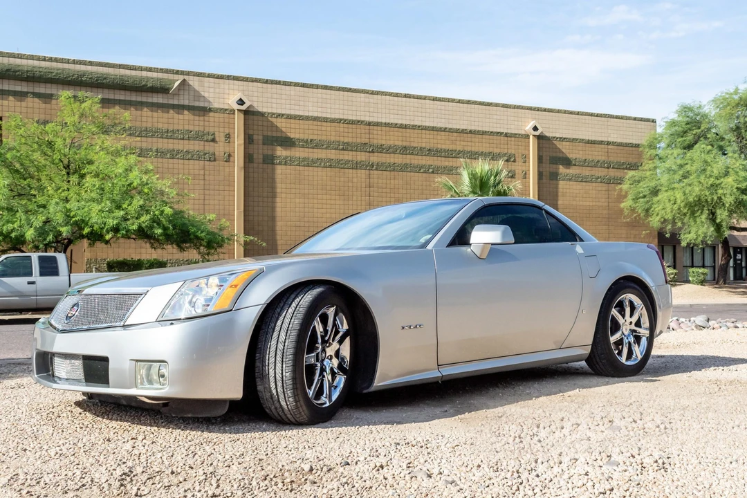 2006 Cadillac XLR - Image 23 of 31