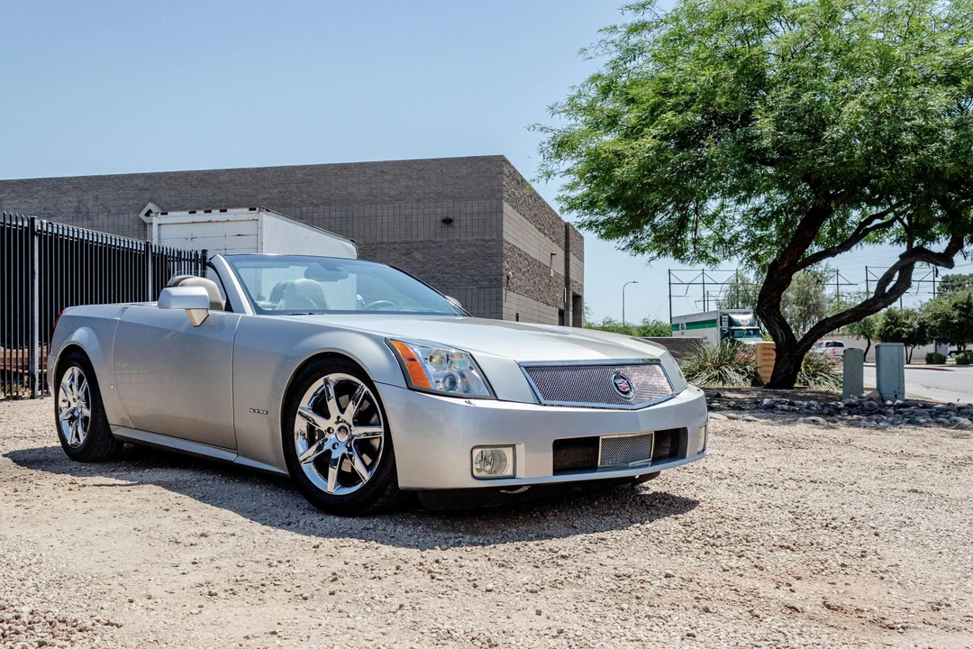 2006 Cadillac XLR - Image 17 of 31