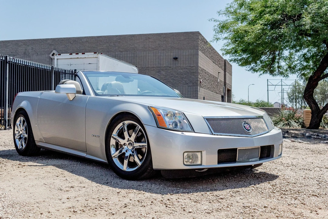 2006 Cadillac XLR - Image 18 of 31