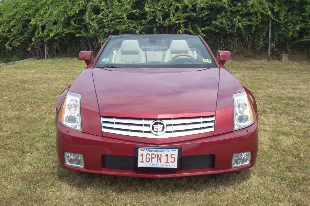 2006 Cadillac XLR - Image 3 of 31