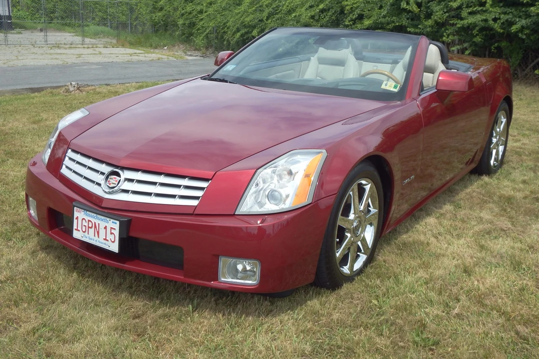 2006 Cadillac XLR - Image 5 of 31