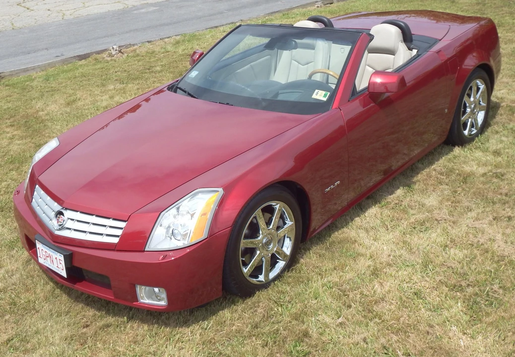 2006 Cadillac XLR - Image 7 of 31
