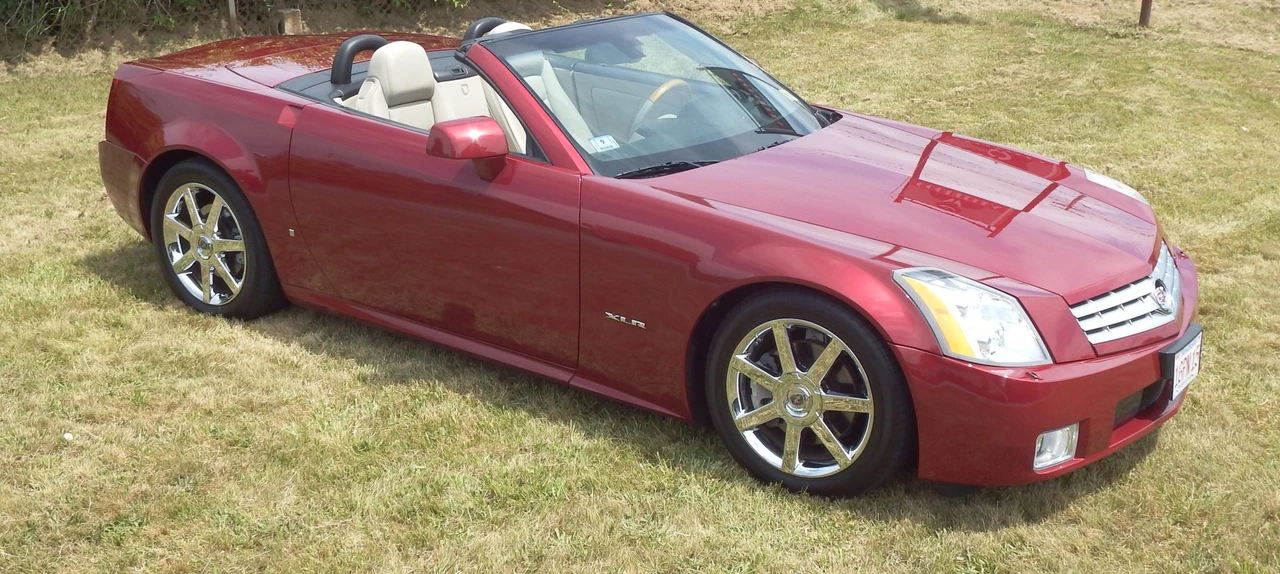 2006 Cadillac XLR - Image 26 of 31